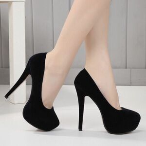 Ochenta Black Velvet Round Toe Stiletto Heel Platform Dress Pumps Size 6-6.5